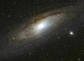 100 de citate din univers pentru a te duce dincolo de minunile vieții