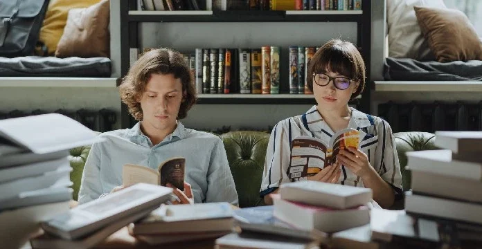 110 citate introvertite care vă evidențiază adevărata personalitate