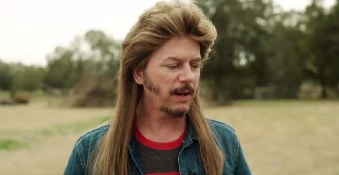 110 citate Joe Dirt care prezintă călătoria vieții sale