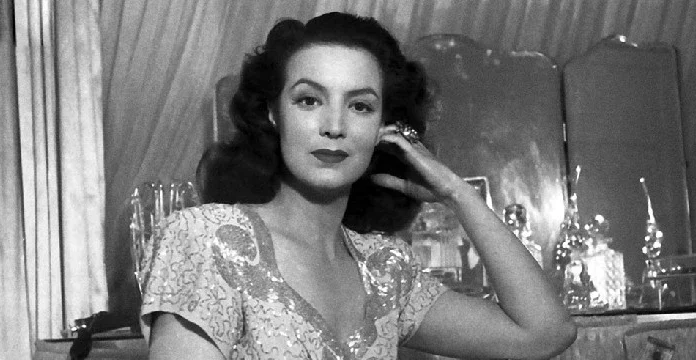 120 de citate Maria Felix despre femei, frumusețe și putere
