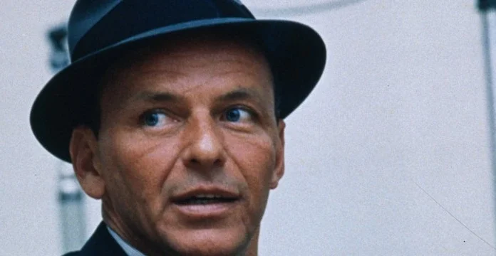 130 de citate Frank Sinatra pentru a vă face o serenată cu dragoste
