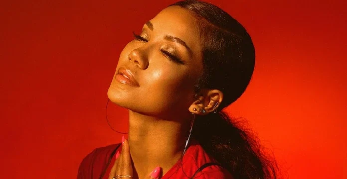 140 de citate Jhene Aiko despre creativitate și iubire de sine