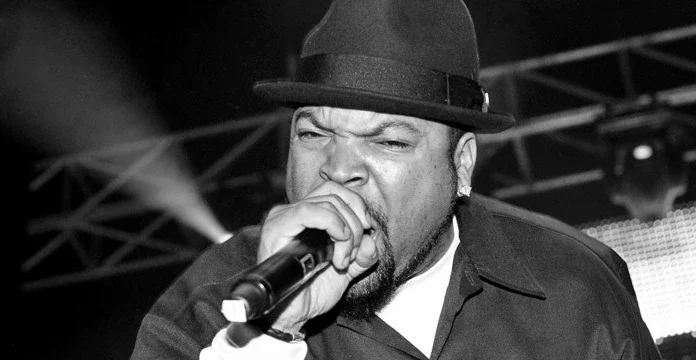 150 de citate Ice Cube pentru a inspira fanii Gangster Rap