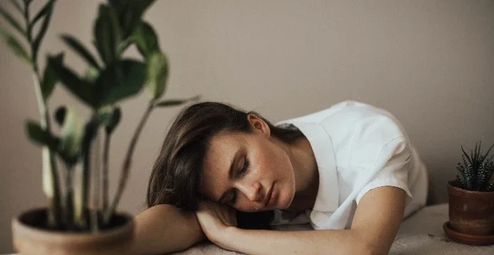 150 de citate de regret pentru a te ajuta să te vindeci de trecut