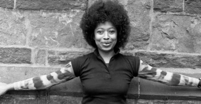 170 de citate Alice Walker care aprind schimbarea și înțelepciunea