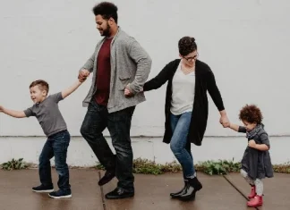 240 de citate de familie amestecate despre dragoste și acceptare