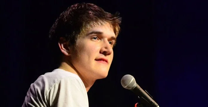 270 de citate Bo Burnham pentru a inspira râs și bucurie