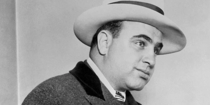 40 de Al Capone despre afaceri, și - Gheorghe