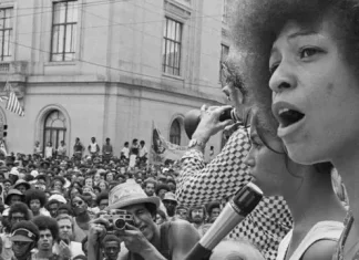 50 de citate Angela Davis despre feminism, rasism și altele