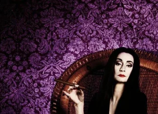 70 de citate Morticia Addams pentru a-ți întuneca inima gotică