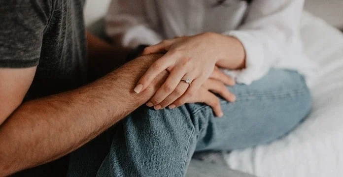 90 de citate de asistență pentru a vă inspira să-i ajutați pe ceilalți