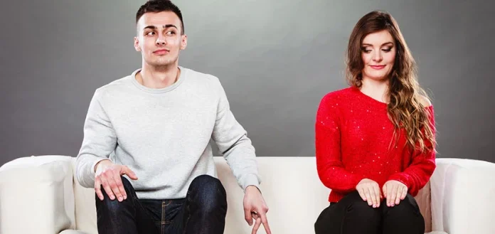 Cum sa initiezi o conversatie cu o fata in 5 pasi