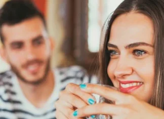 Cum sa cuceresc un prieten: imi iubesc cel mai bun prieten ce ar trebui sa fac?