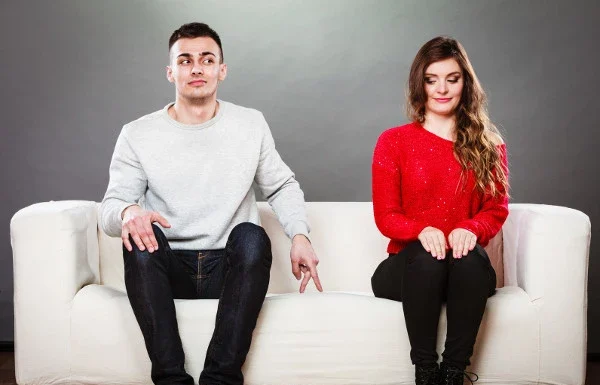 Cum sa depasesti timiditatea: 6 experti dezvaluie secretul