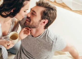 Dirty Talk: Cum sa folositi fraze erotice pentru a atrage o fata