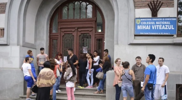 Citate pentru felicitări de absolvire a liceului