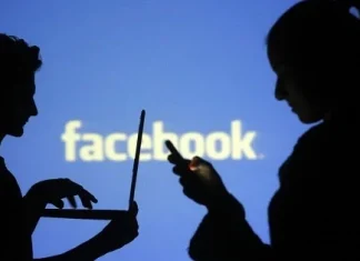 Statusuri amuzante pe Facebook