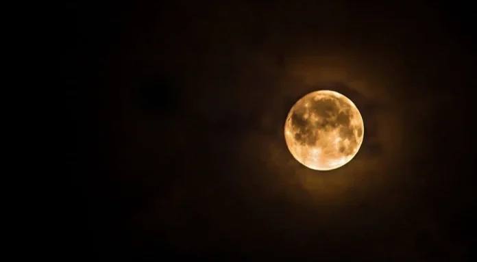 Citate despre Luna