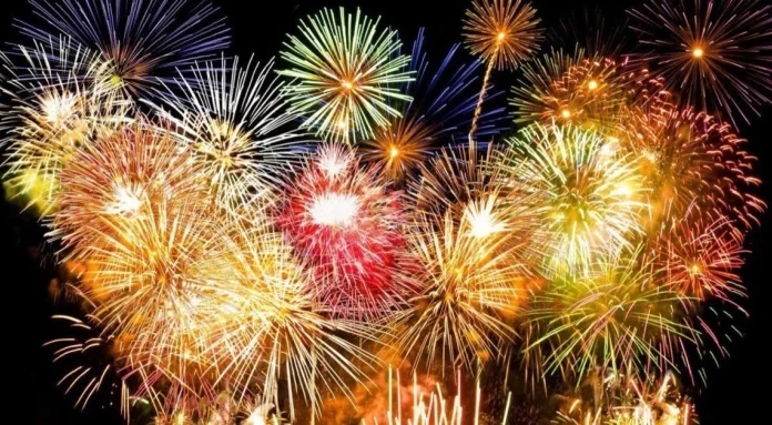 La mulți ani de Anul Nou: cele mai originale 80 de mesaje de felicitare