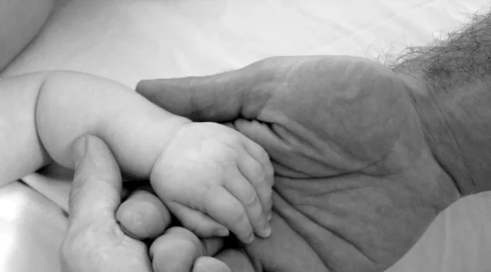 Scrisoarea unui tata catre fiica sa: un imn la viata adresat femeilor