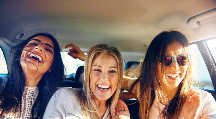 100 glume pe care sa le spui prietenilor tai