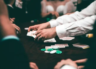 75 de expresii despre poker pe care le poti aplica si in viata de zi cu zi