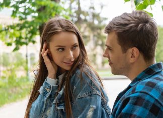 120 de fraze amuzante si dulci de flirt