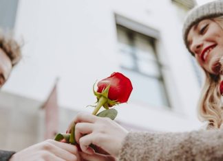 40 de mesaje romantice de Ziua Indragostitilor pentru iubita ta
