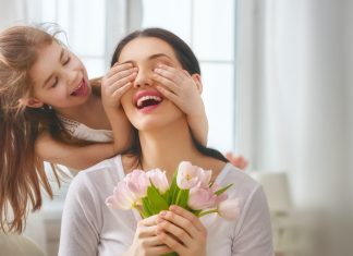 50 de mesaje scurte si amuzante pentru Ziua Mamei